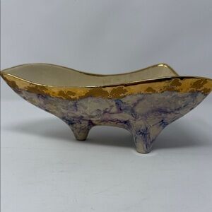 10 x4 “ Queen Pottery Elegant Gold and Purple Bowl